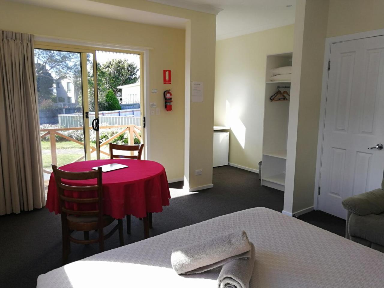 Wintersun Gardens Motel Bicheno Eksteriør billede